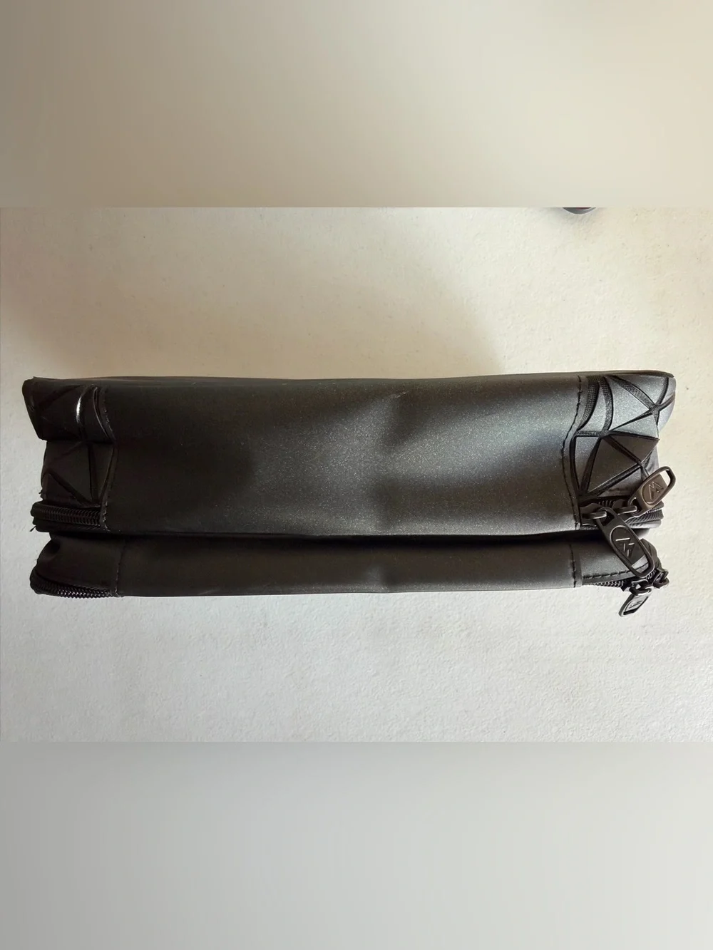 Matein shockproof cable